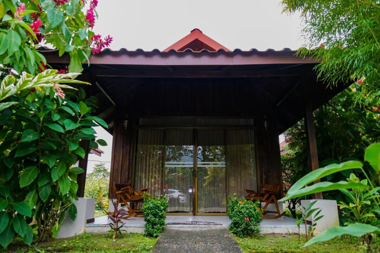 Arenal History Inn La Fortuna Esterno foto