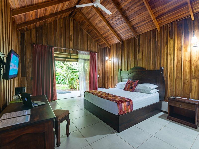 Arenal History Inn La Fortuna Esterno foto